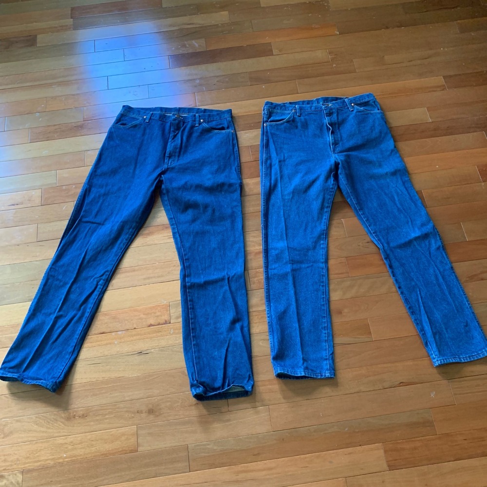 2 Wrangler Mens 38x34 Jeans Blue Excellent Cowboy Cut 13MWZ Bundle Lot 2 Pairs